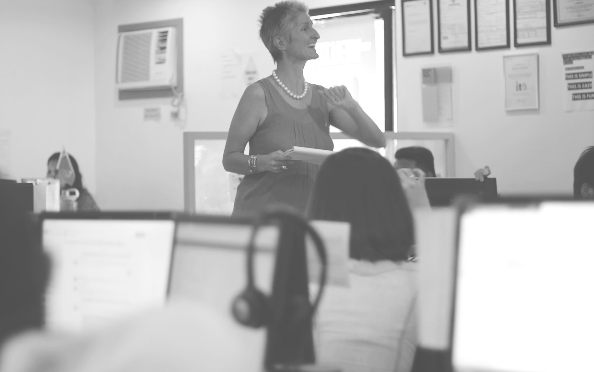 Be A Better Leader for Your Virtual Team -Marisa Wiman Outsourcing Queen