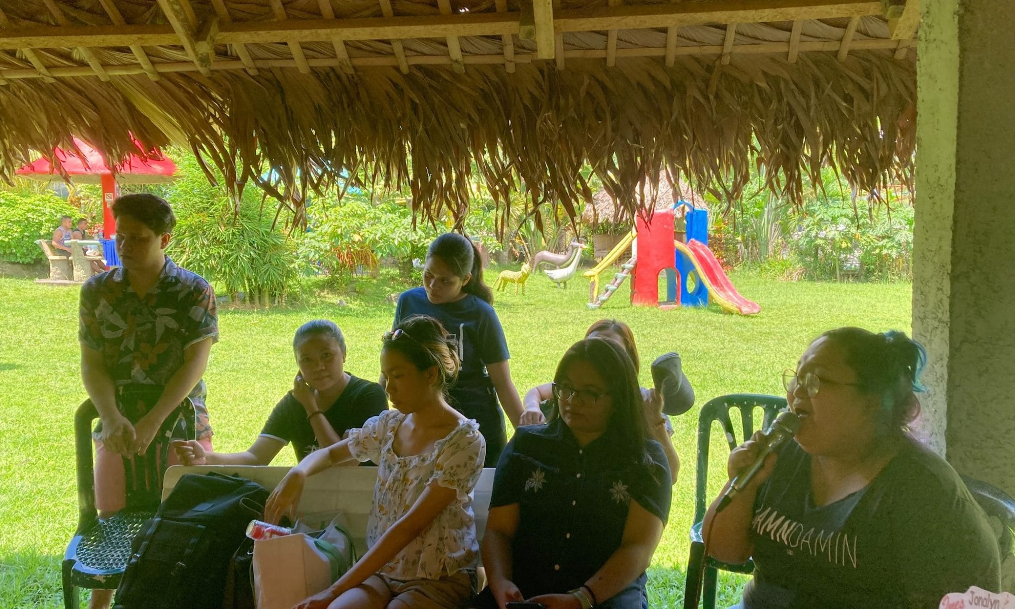 karaoke-culture-in-Philippines